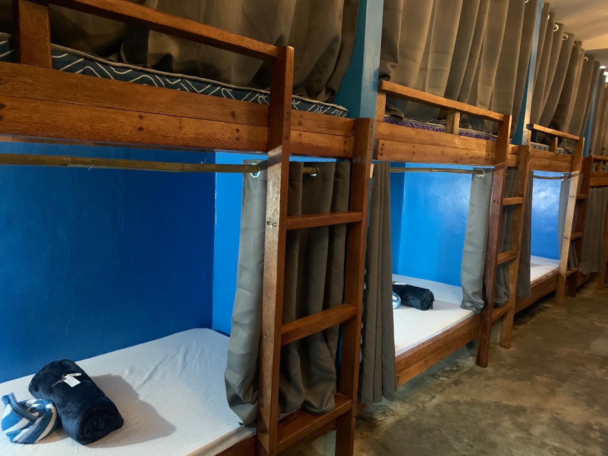 Jaydy Hostel General Luna  Eksteriør bilde